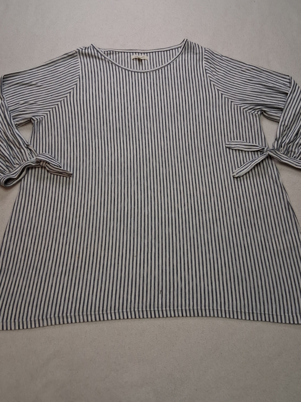 Max Studio Navy & White Vertical Stripe Tie-Sleeve Tunic